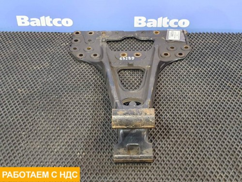 Кронштейн реактивной тяги